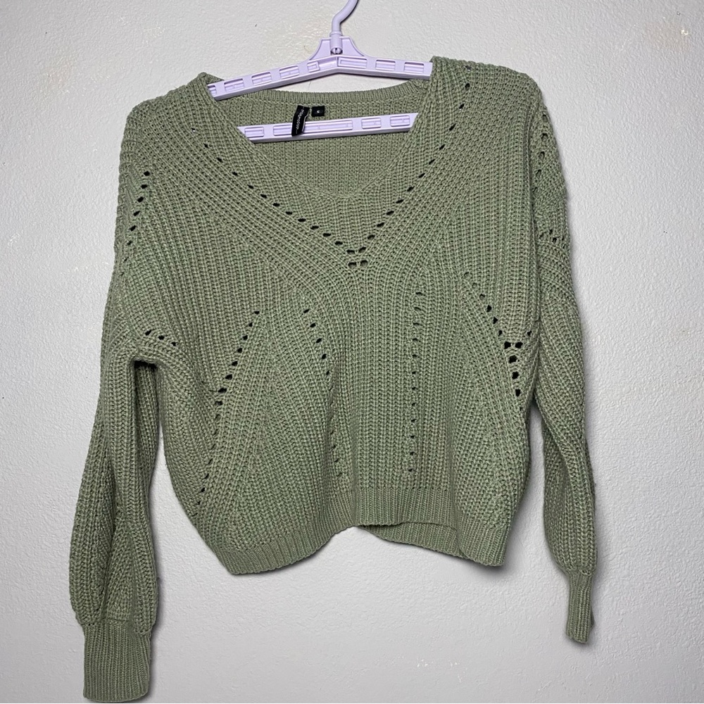 Moon & Madison | Women’s green knitted long sleeve top Size S